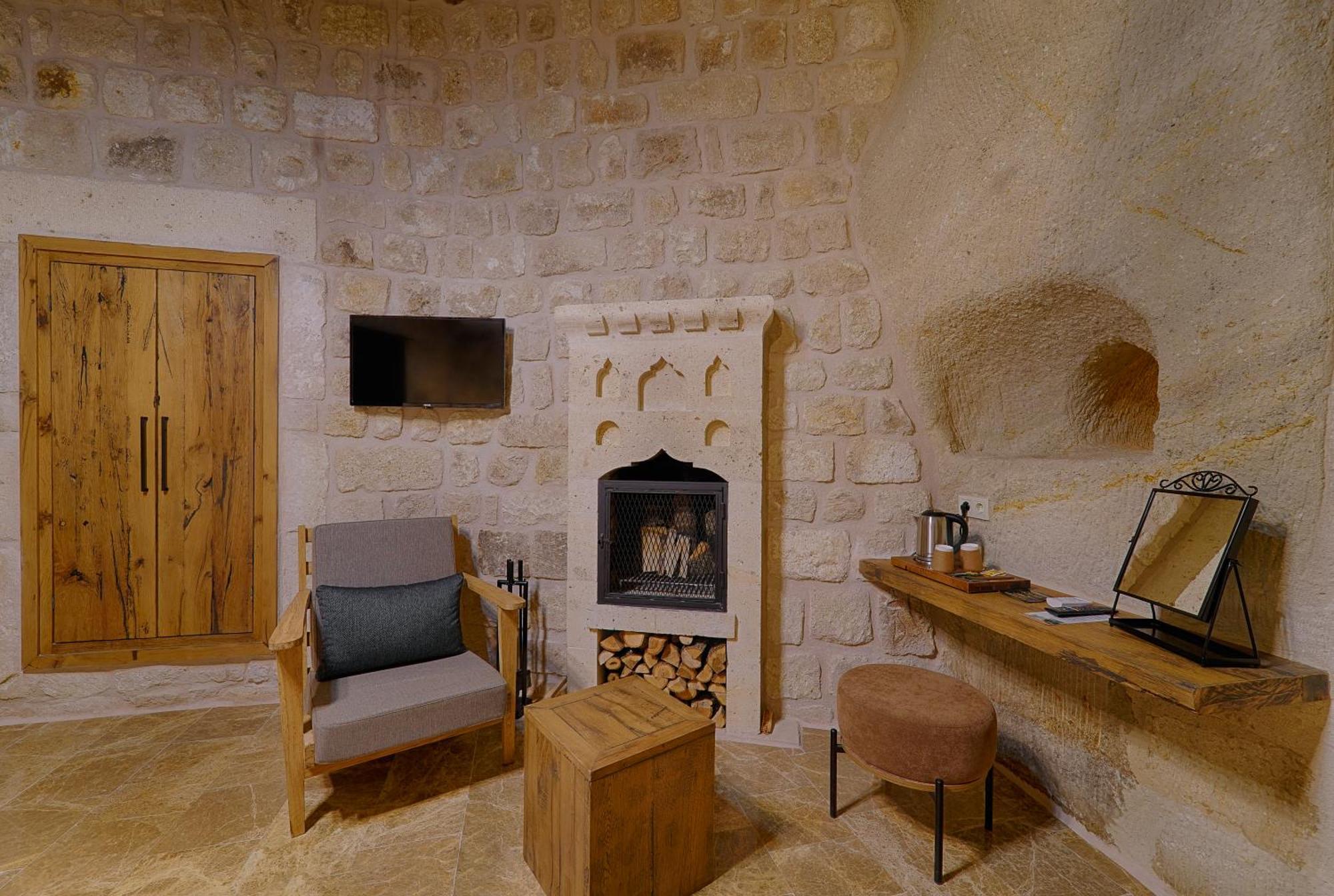 Solem Cave Suites Ürgüp Bagian luar foto