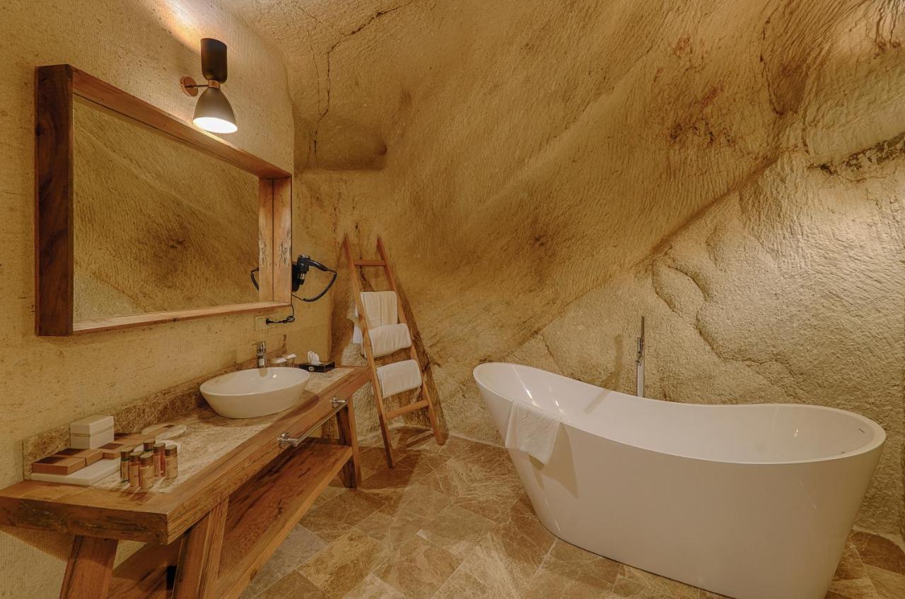 Solem Cave Suites Ürgüp Bagian luar foto