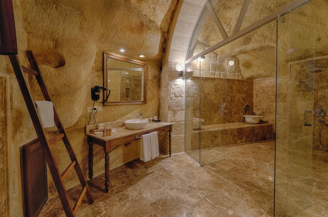 Solem Cave Suites Ürgüp Bagian luar foto
