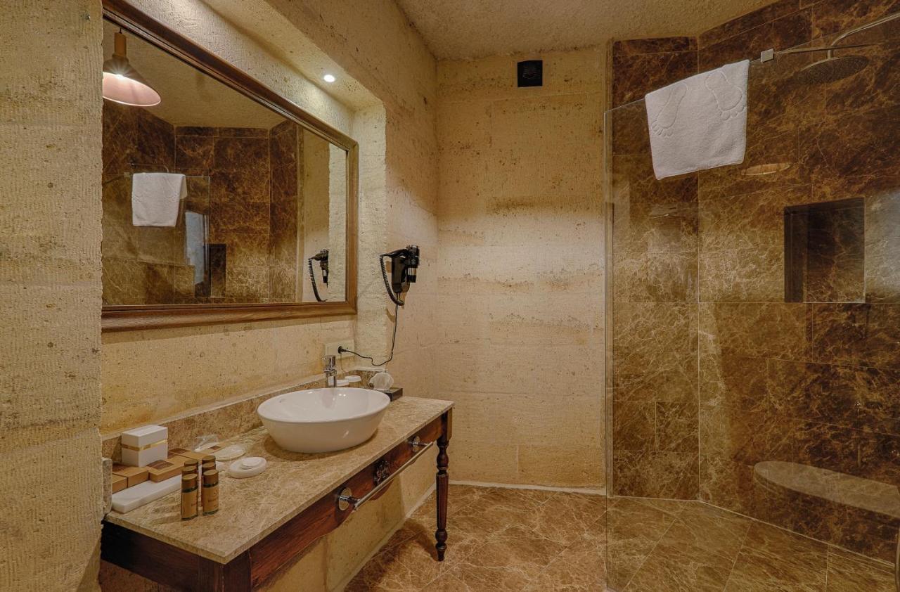 Solem Cave Suites Ürgüp Bagian luar foto