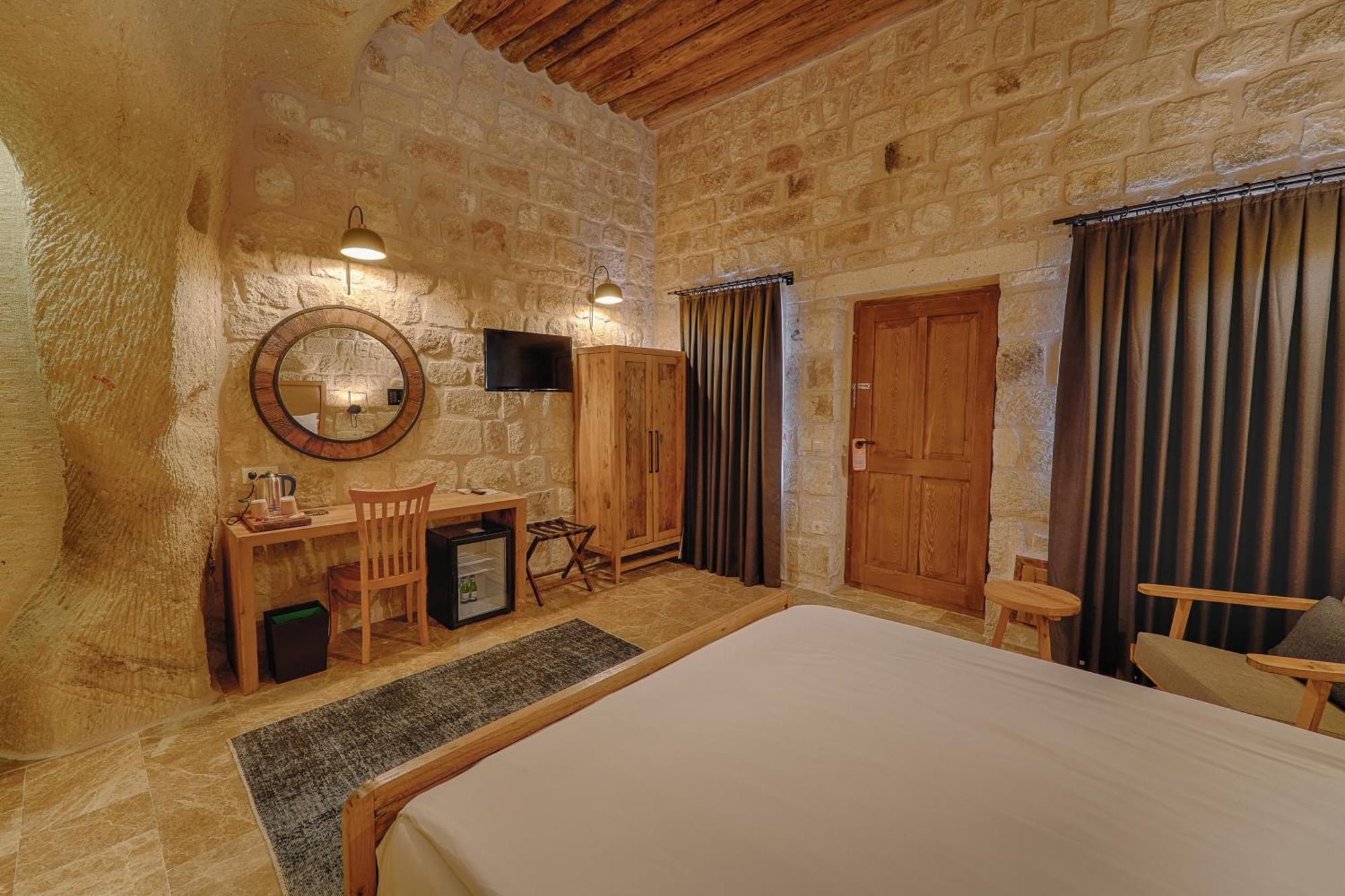 Solem Cave Suites Ürgüp Bagian luar foto