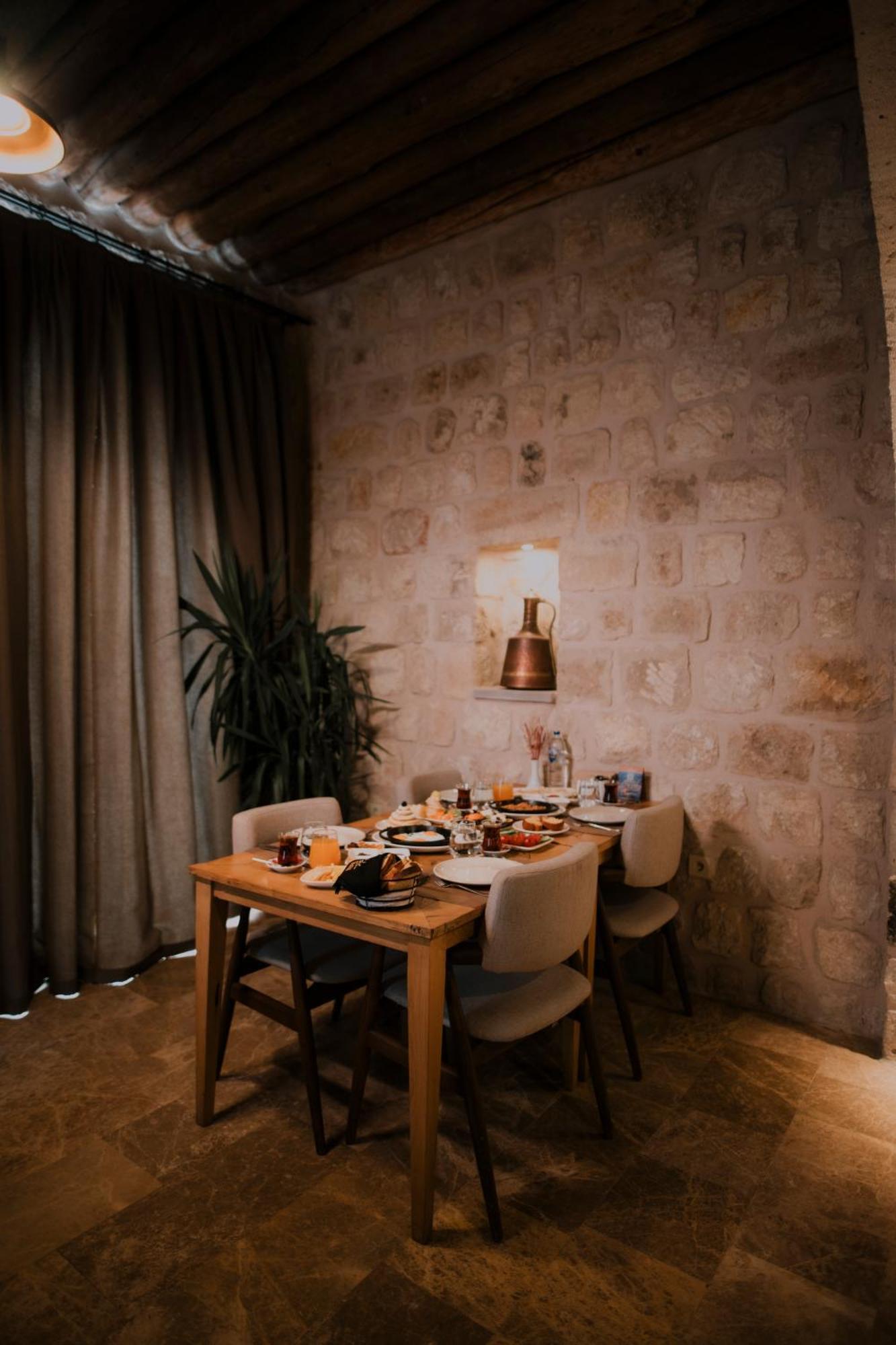 Solem Cave Suites Ürgüp Bagian luar foto
