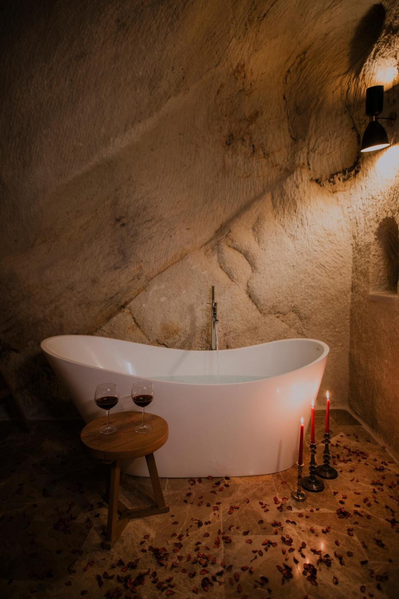 Solem Cave Suites Ürgüp Bagian luar foto
